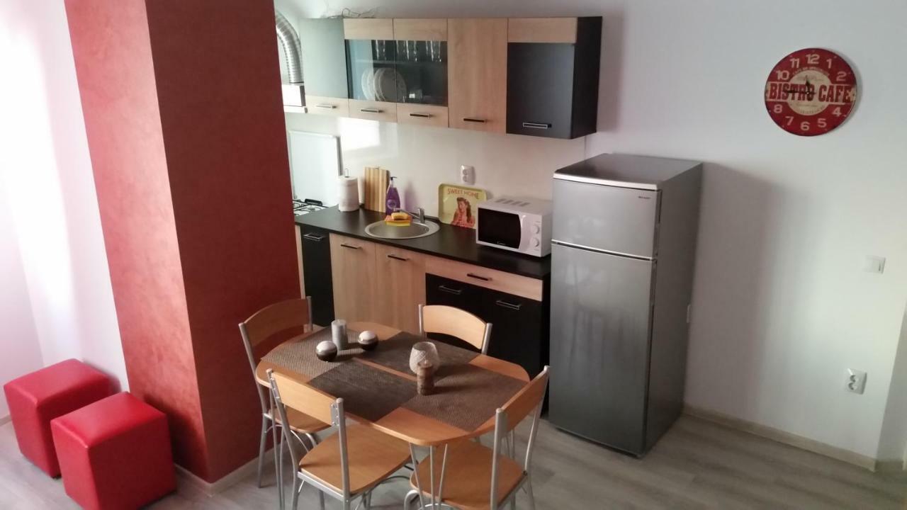 Kolonaki Domus Apartment 雅西 外观 照片
