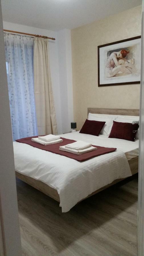 Kolonaki Domus Apartment 雅西 外观 照片