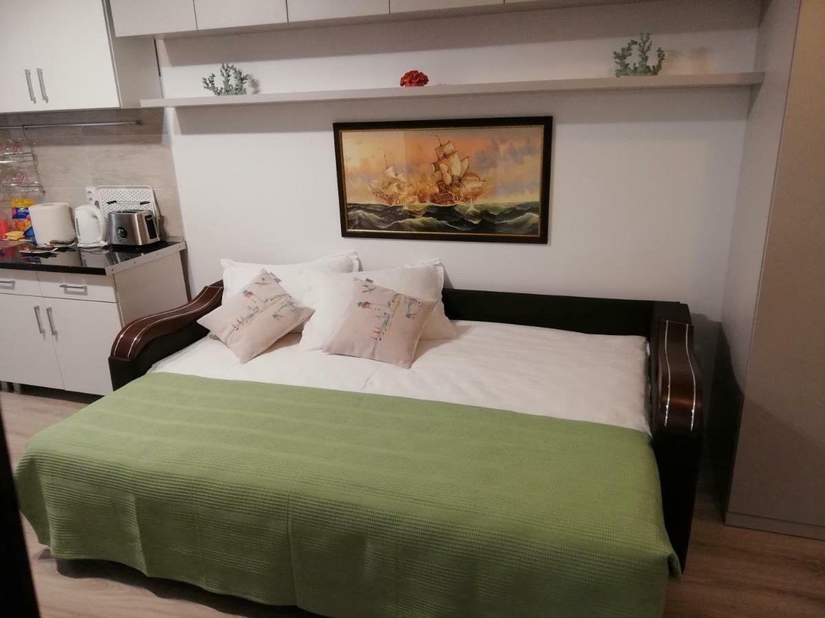 Kolonaki Domus Apartment 雅西 外观 照片