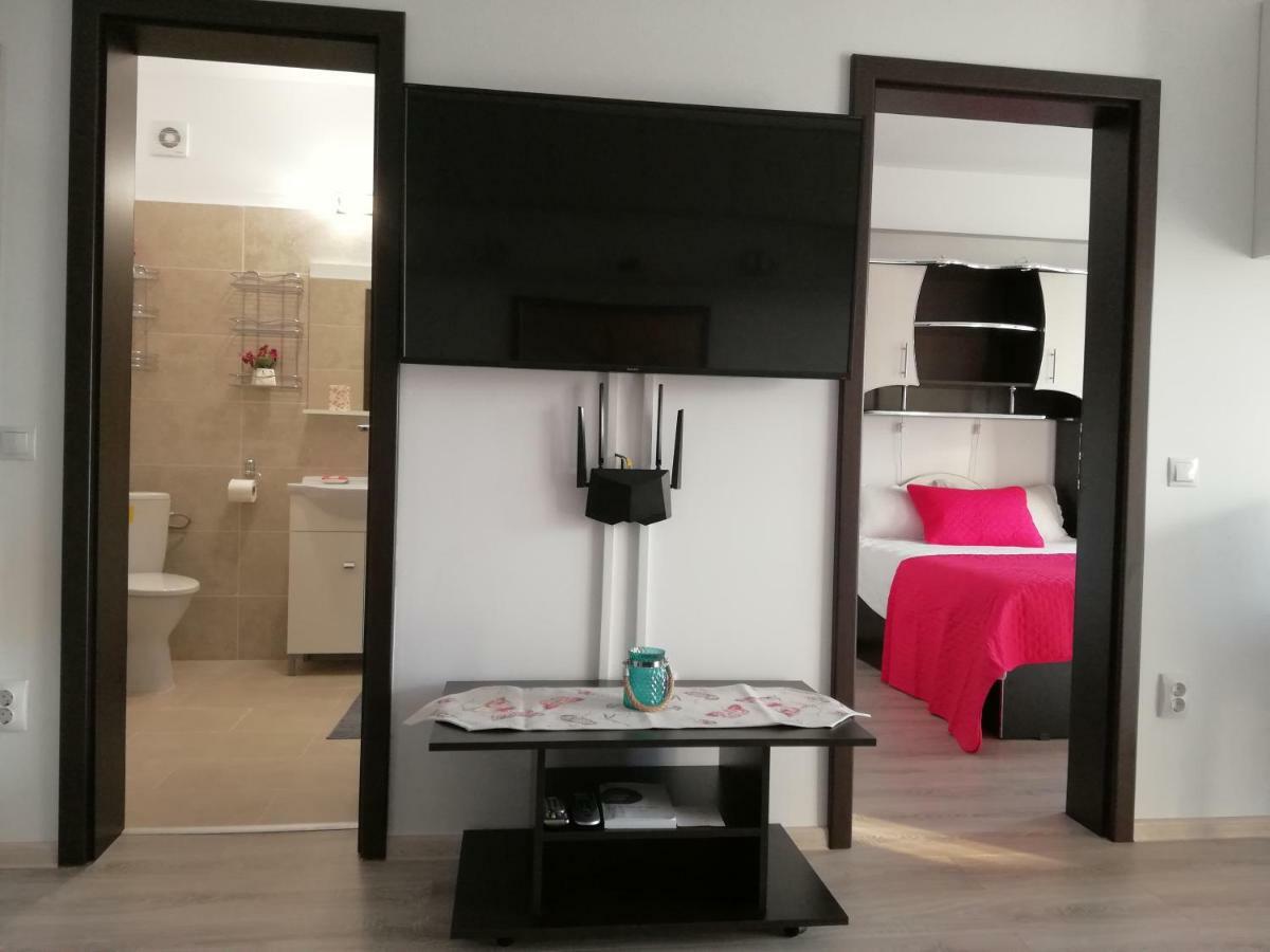 Kolonaki Domus Apartment 雅西 外观 照片